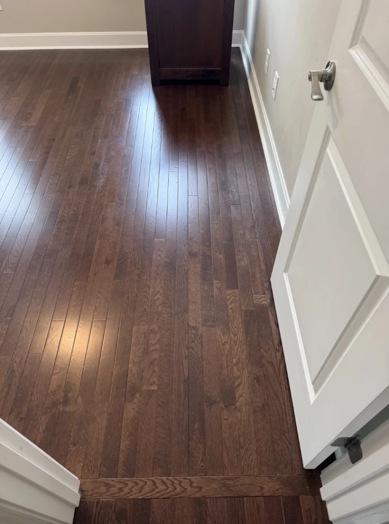 Ohio Valley Mullican Oak Pointe 2 1 4 Solid Oak Dark Chocolate 4 | Carpet Mart